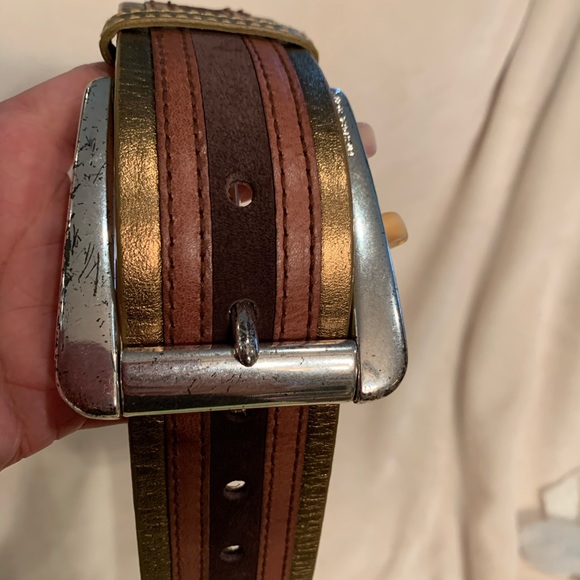 Belts - Picture 2 of 7